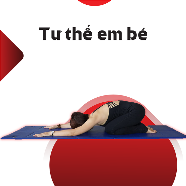 Động tác mở ngực giúp sửa tư thế gù lưng và cải thiện hô hấp cho nhân viên văn phòng