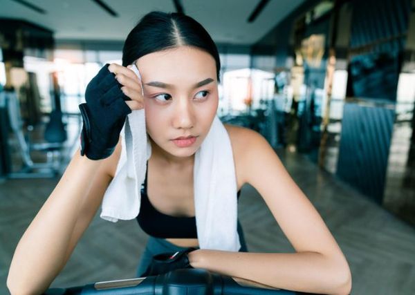 10 LỜI KHUYÊN DÀNH CHO NGƯỜI MỚI BẮT ĐẦU TẬP GYM – FitBox Gym