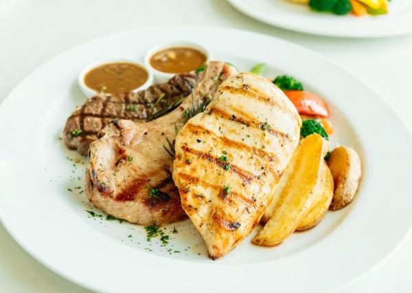 Ức gà không da thực phẩm giàu protein ít béo cho người tập gym