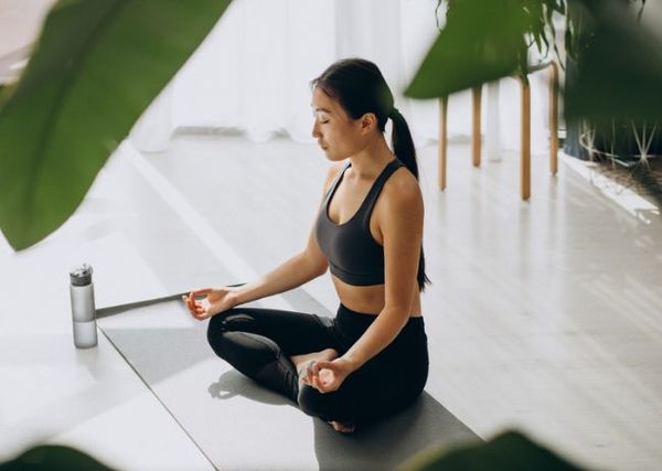 Tập luyện Yoga giúp giải tỏa áp lực tinh thần mang lại sự thư thái và tái tạo năng lượng tích cực