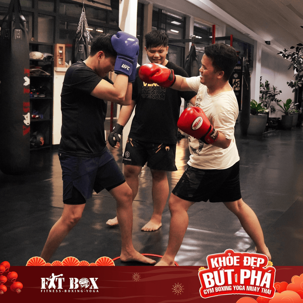 Lớp học boxing