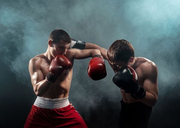 Tập luyện boxing giúp cải thiện khả năng phản xạ nhanh nhạy và sự linh hoạt cơ thể