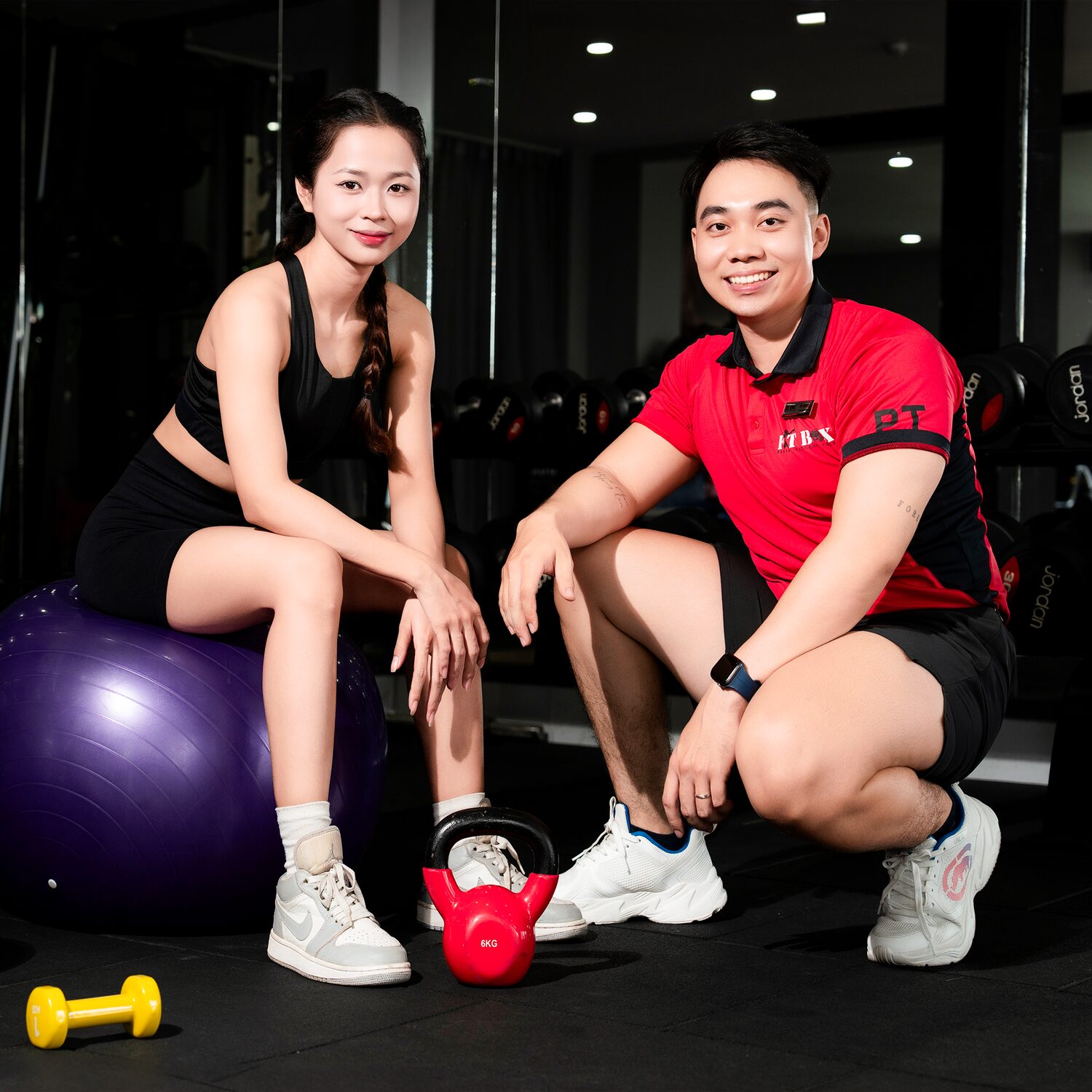 giới thiệu vuông 2
